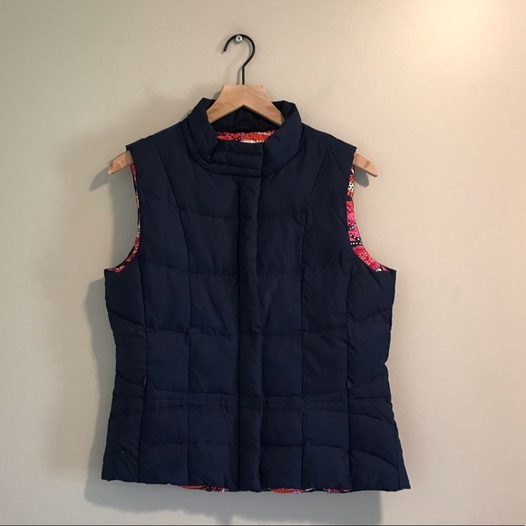 Lilly Pulitzer Reversible Navy Mave Puffer Vest - Picture 13 of 13